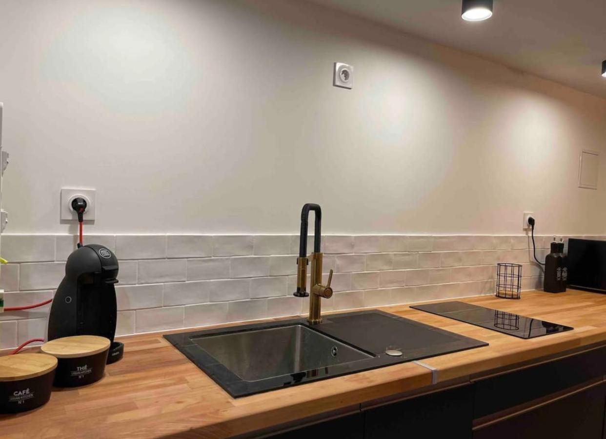 Apartament Le Duplex - Gare / Tram / Netflix Fontaine  Zewnętrze zdjęcie