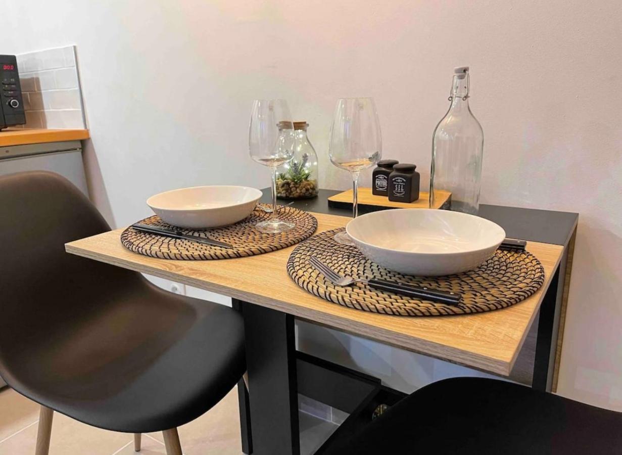 Apartament Le Duplex - Gare / Tram / Netflix Fontaine  Zewnętrze zdjęcie